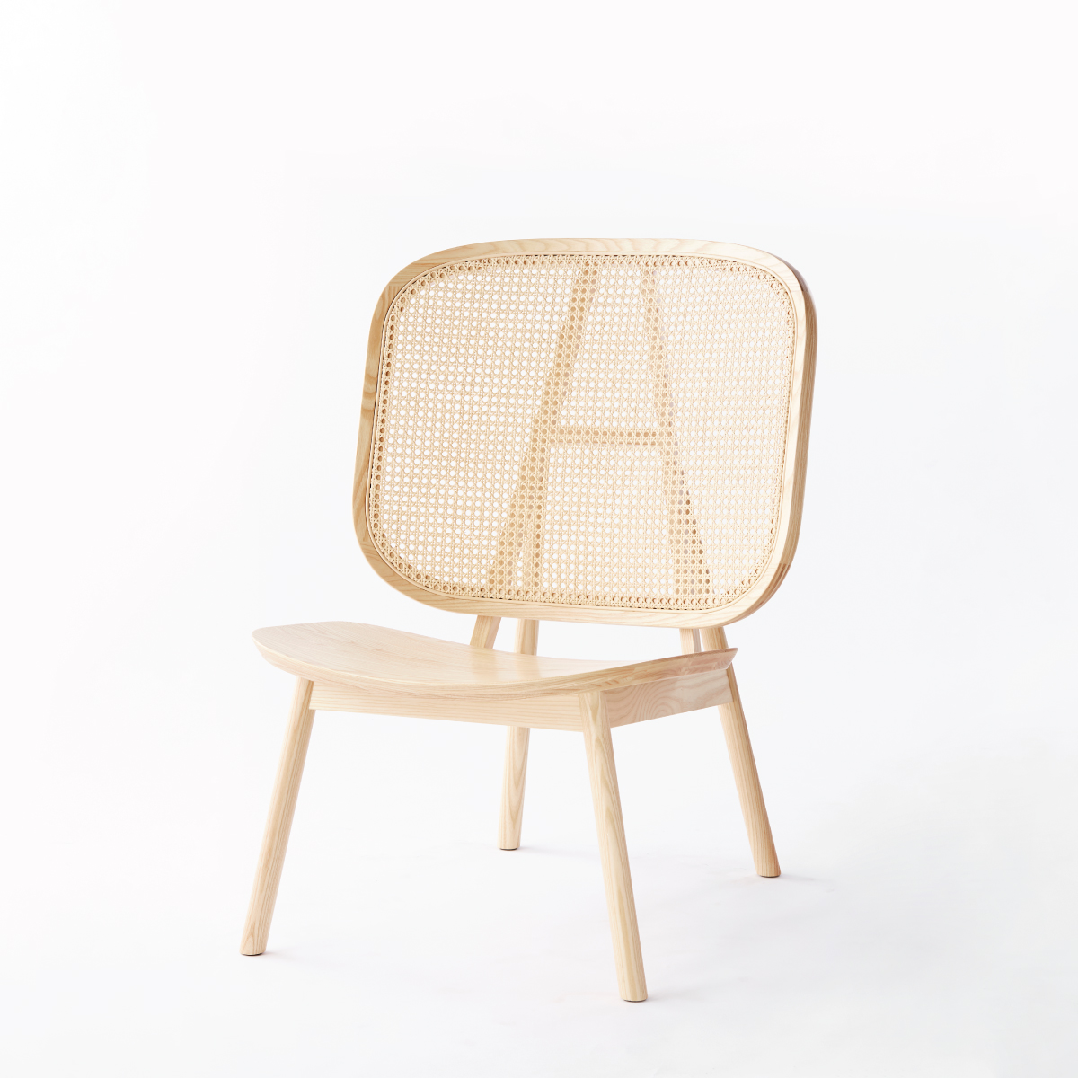 LC301 Cane Lounge Chair-01