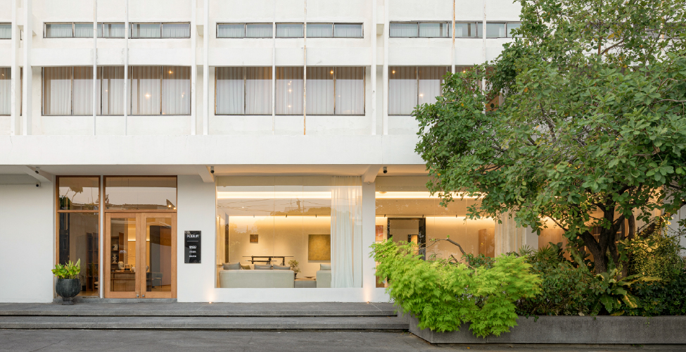 Showroom-Contact-Us